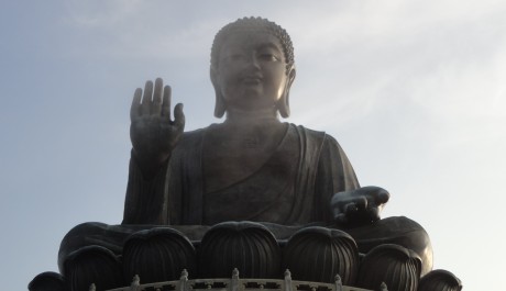 Velký Buddha hlídá celé město, FOTO: Barbora Babčanová, Topzine.cz