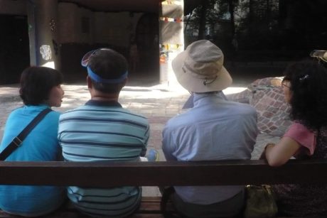 Japonské turisty potkáme u každé památky s foťákem a kloboučkem. Foto: Eva Chytková, JenProCestovatele.cz