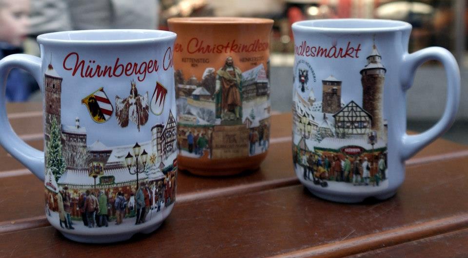 Svařené víno v tradičních hrncích, Foto: Markéta Dudková, www.JenProCestovatele.cz