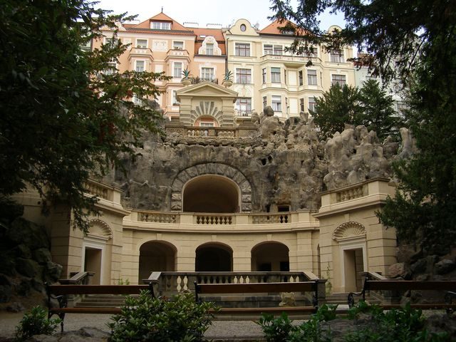 Kam Za Romantikou V Praze Zname 6 Mist Ktere Vam Poskytnou
