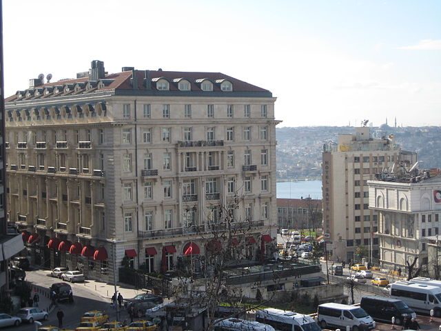 Pera Palas Hotel