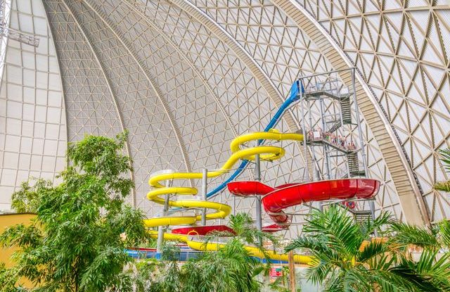 Tropical Islands
