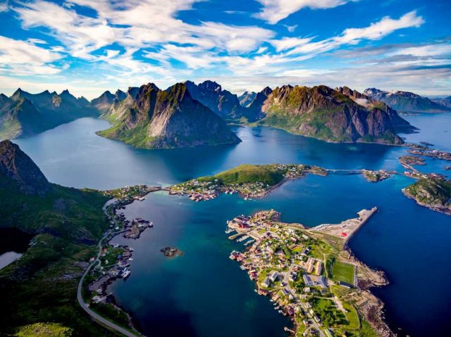 nejkrásnější hory světa, Fjord Reine