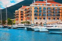 Černá Hora, Porto Montenegro