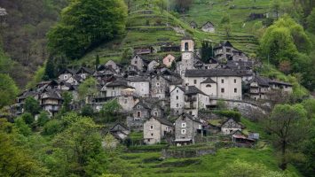 Švýcarsko, vesnička Corippo