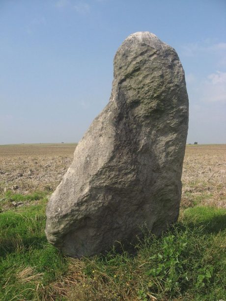 Menhir Zakletý mnich u Drahomyšle