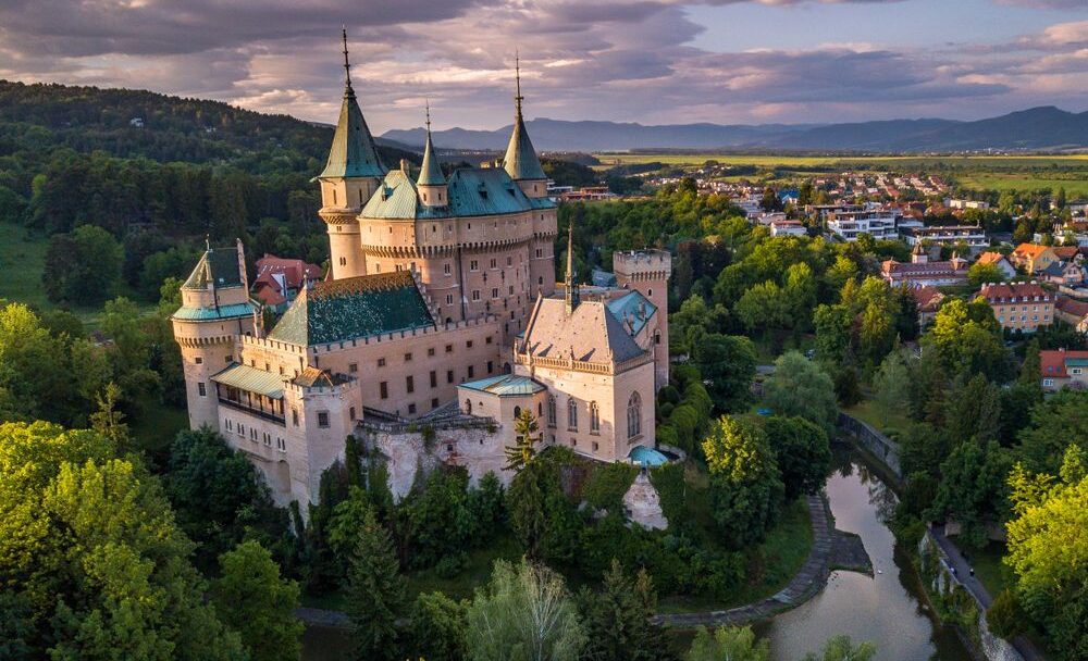 slovensky zámek Bojnice