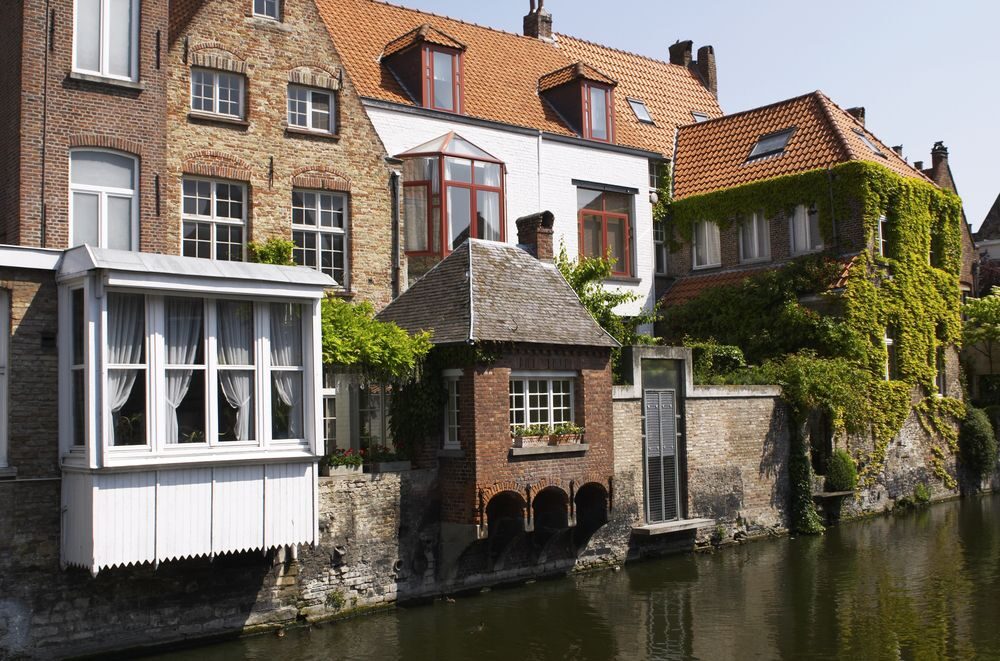 Cestování pro ženy, Bruggy, Belgie