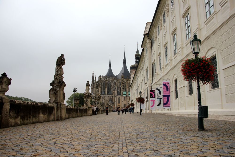 Chrám sv. Barbora a Jezuitská kolej čili Galerie Středočeského kraje