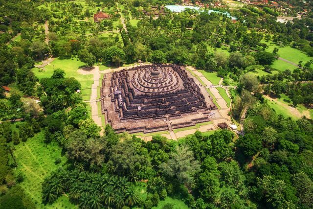 Buddhistický chrám Borobodur, Jáva