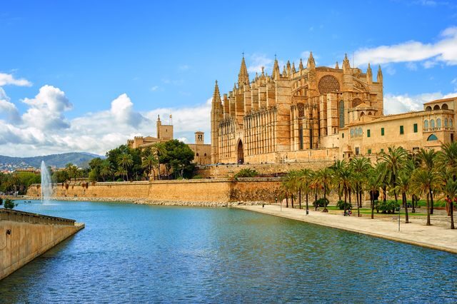 Mallorca zavádí daň pro turisty