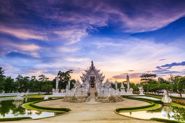 Wat Rong Khun, Bílý chrám v Thajsku